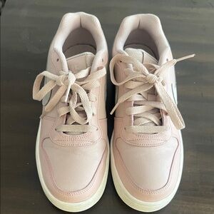 Nike Women's Tan Sneakers